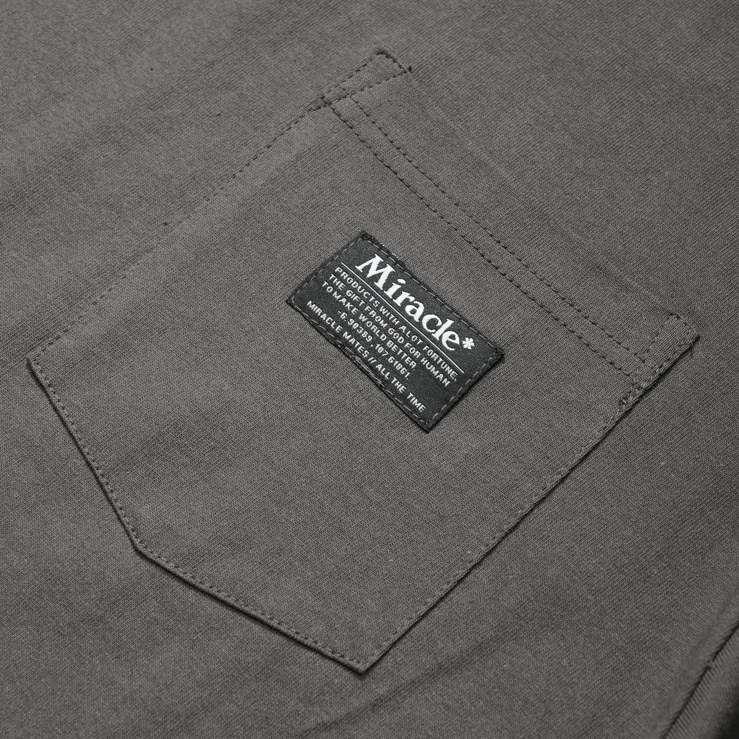 Miracle Mates - Kaos Besar Lomme Basic Abu-abu Tua
